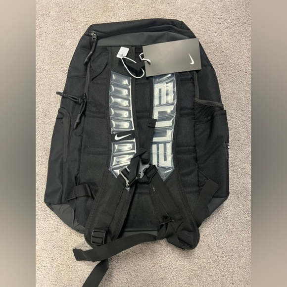 NEW EDITION! Nike Elite Pro Hoops Olympic 32L Basketball Backpack Black Unisex - Picture 3 of 4